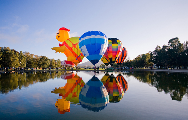 Canberra Festival Balloon Spectacular 2010